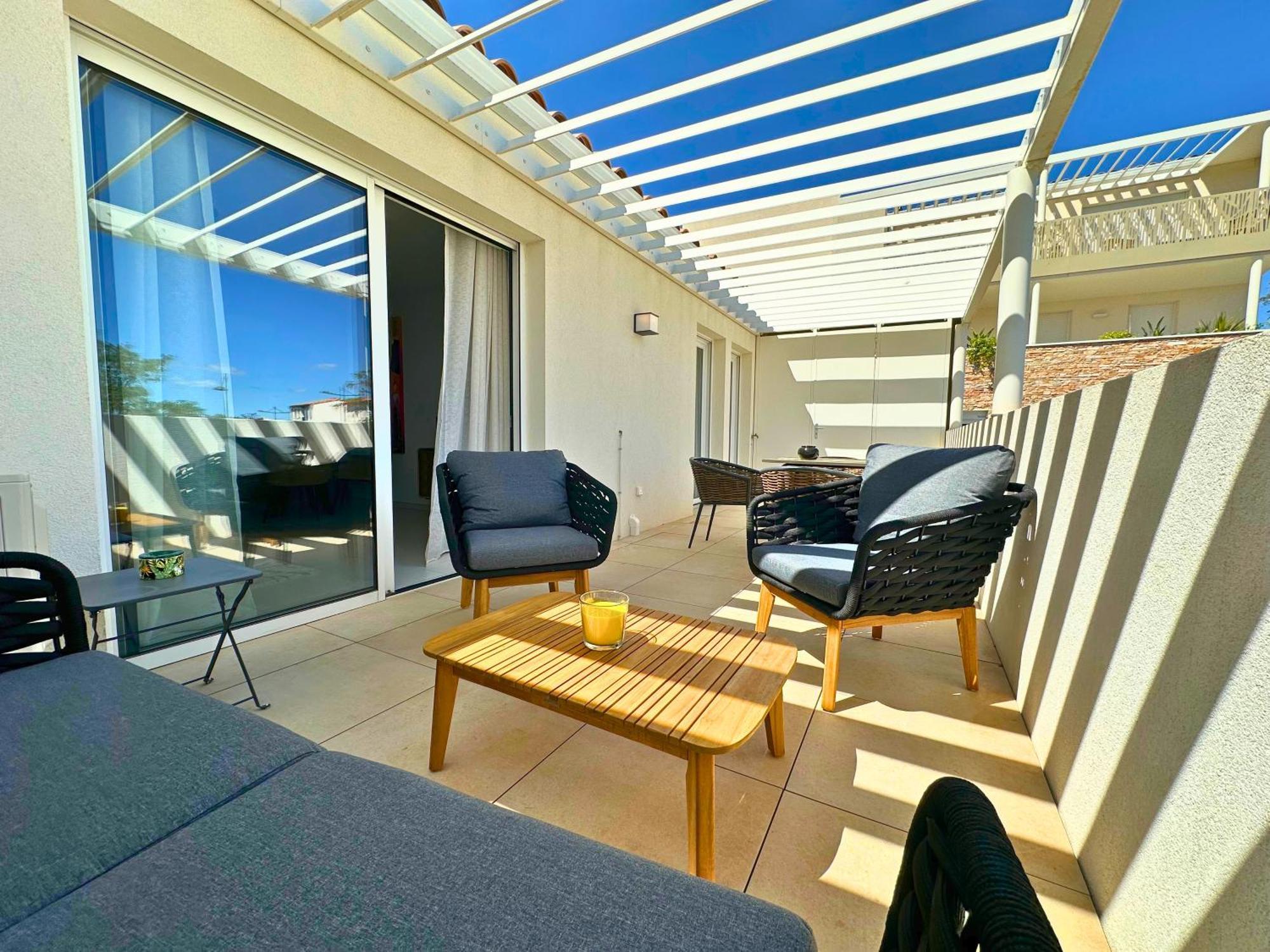 Le Square D'Evan - Appartement De Standing - Grande Terrasse Exterieure - Climatisation Saint-Aunes Eksteriør billede